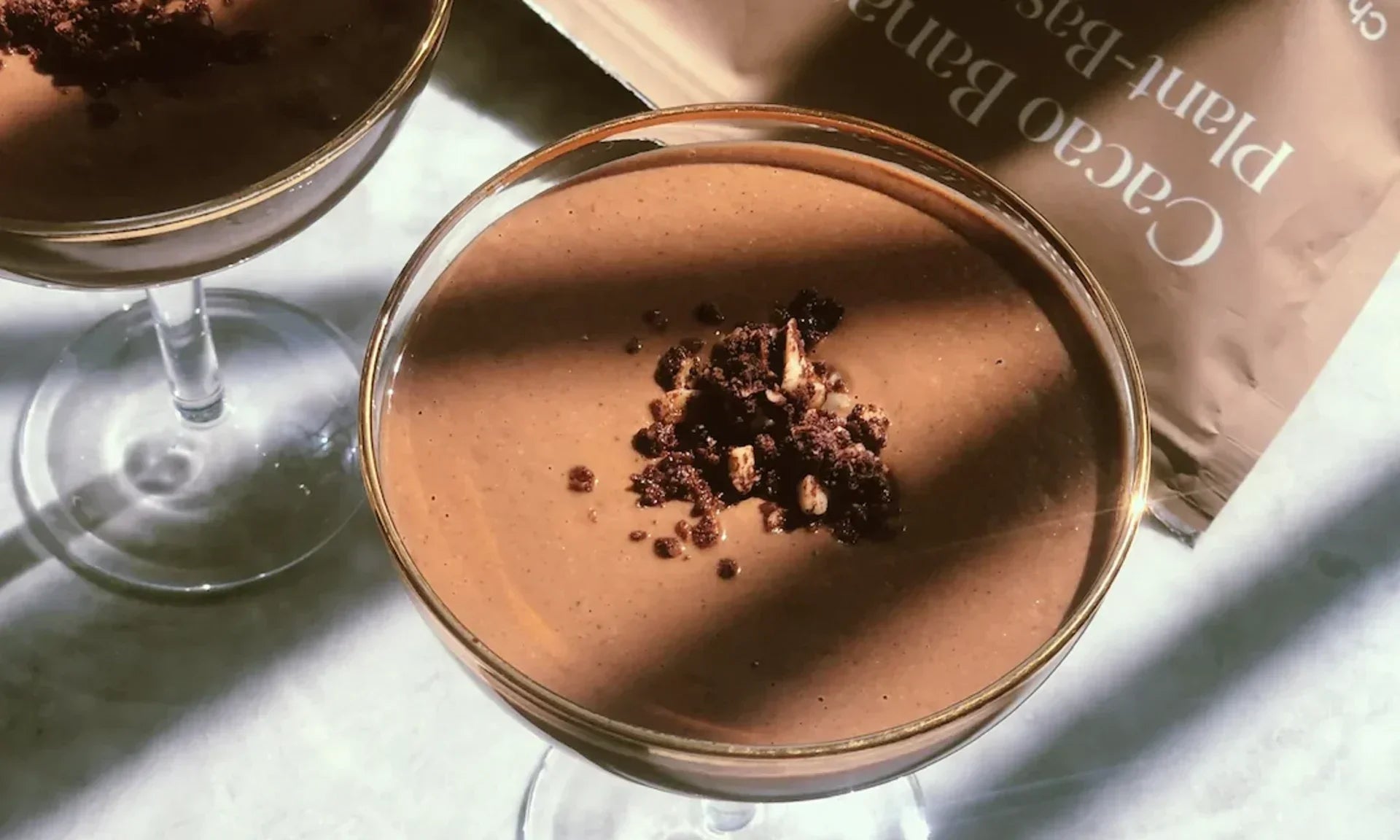 articles/Cacao_Banana_Fudge_Smoothie_o8gfnx_5-3-crop_reeyno_463c9e65-f7b2-48fd-b732-cad60dcba847.webp