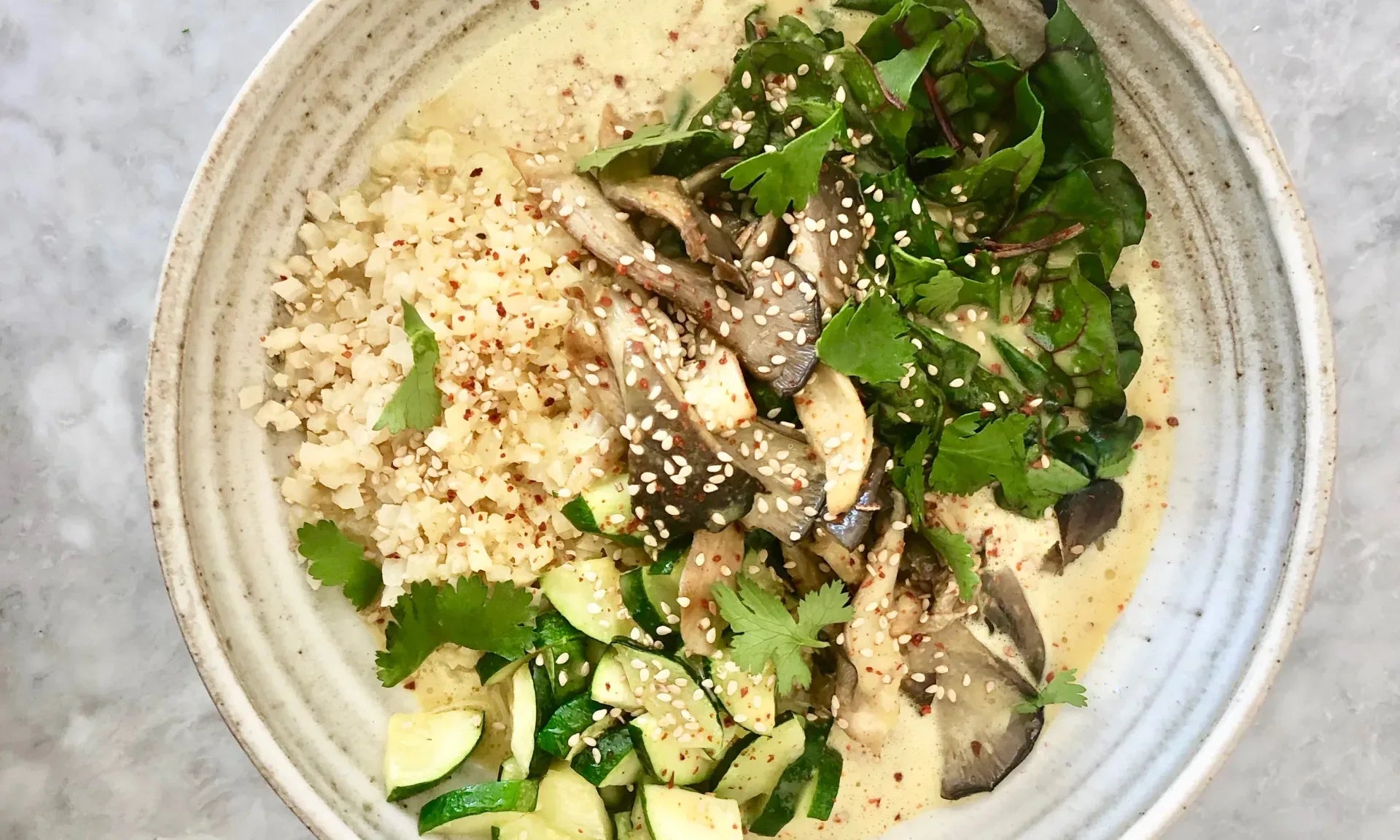 articles/Paleo_Chicken_Curry_oy6nly_5-3-crop_u81y1v_949fd555-bc5a-4357-9ab0-aa9f3f034d01.webp